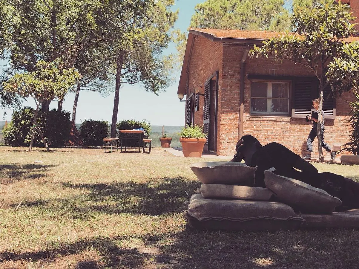 Tuscany Working Hostel برنسيبينا تيرا
